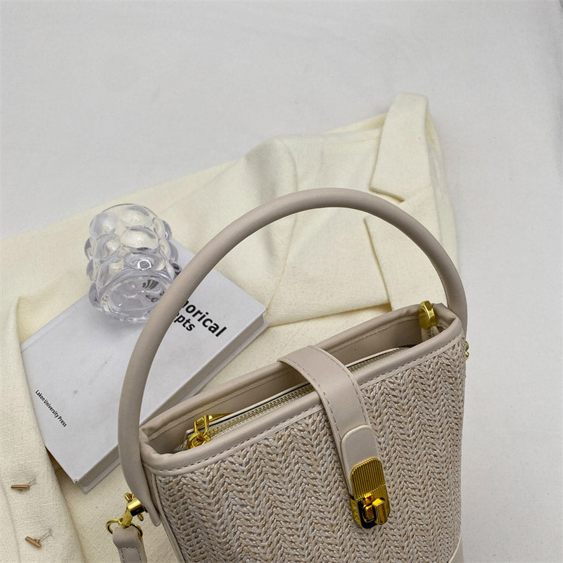 Asverra Mireva Crossbody Bag