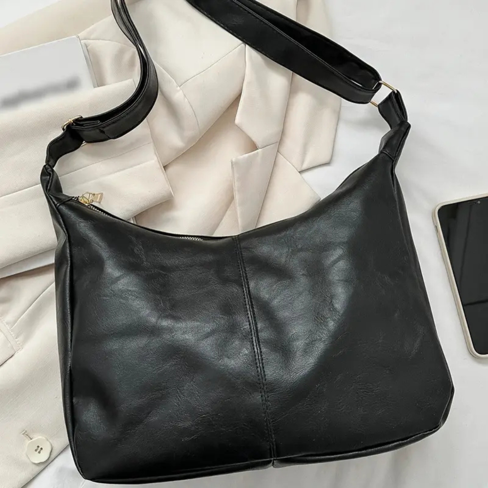Asverra Malja Shoulder Bag