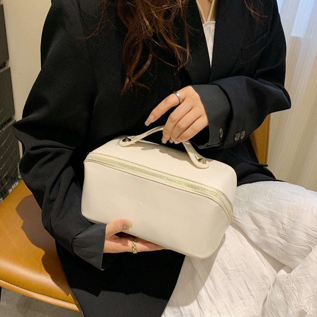 Asverra Tinah Makeup Pouch