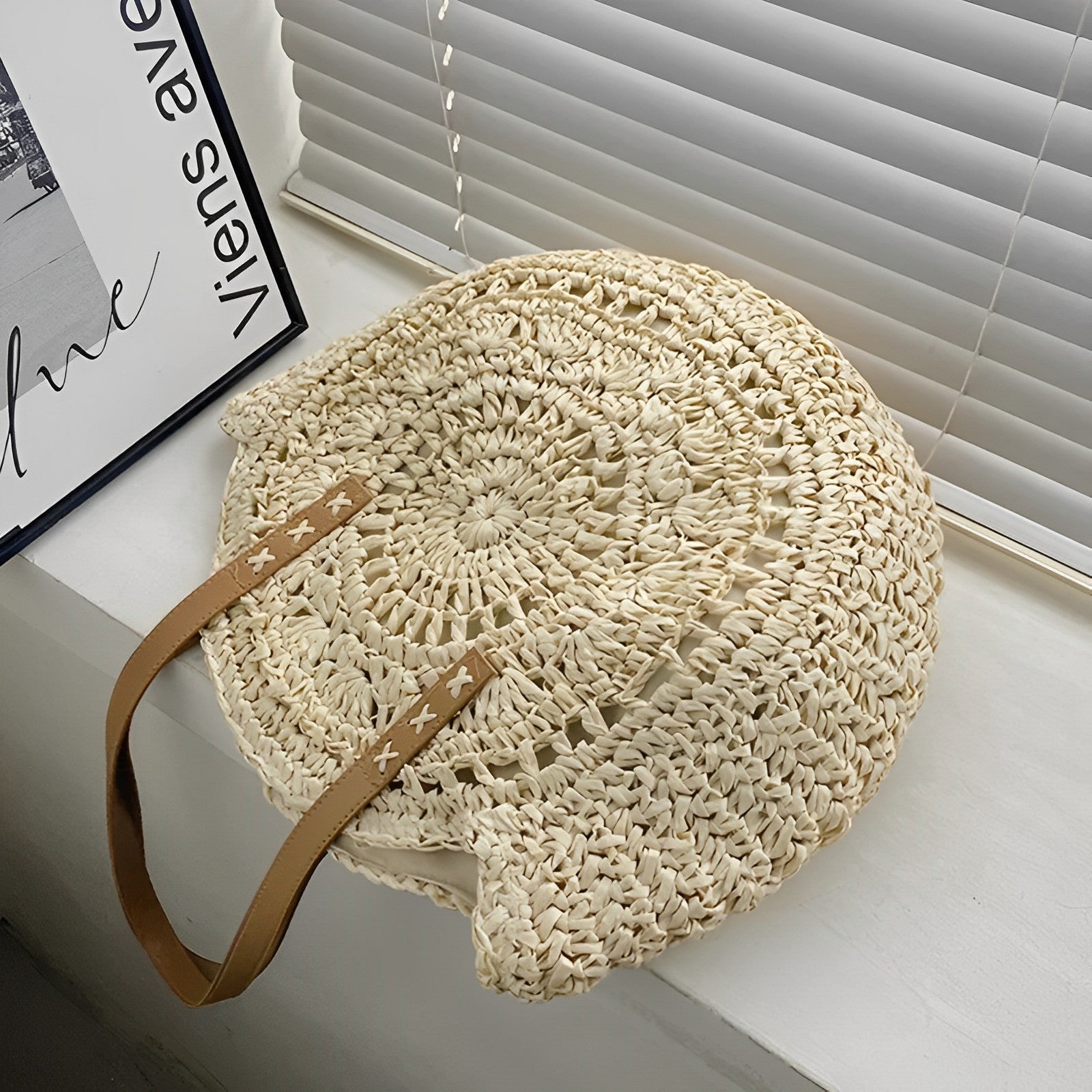 Asverra Vamah Tote Bag