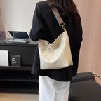 Asverra Boyah Crossbody Bag