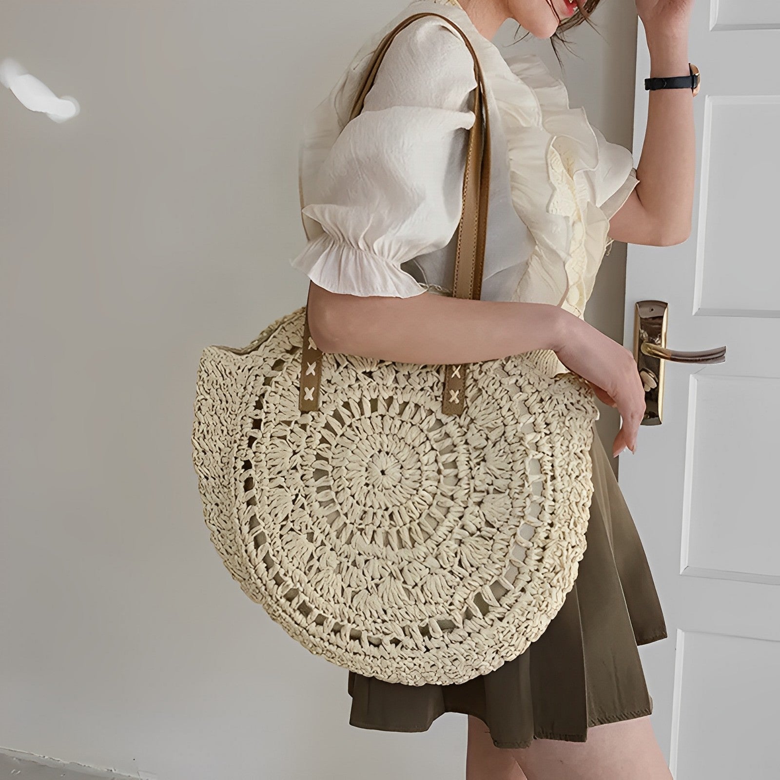 Asverra Vamah Tote Bag