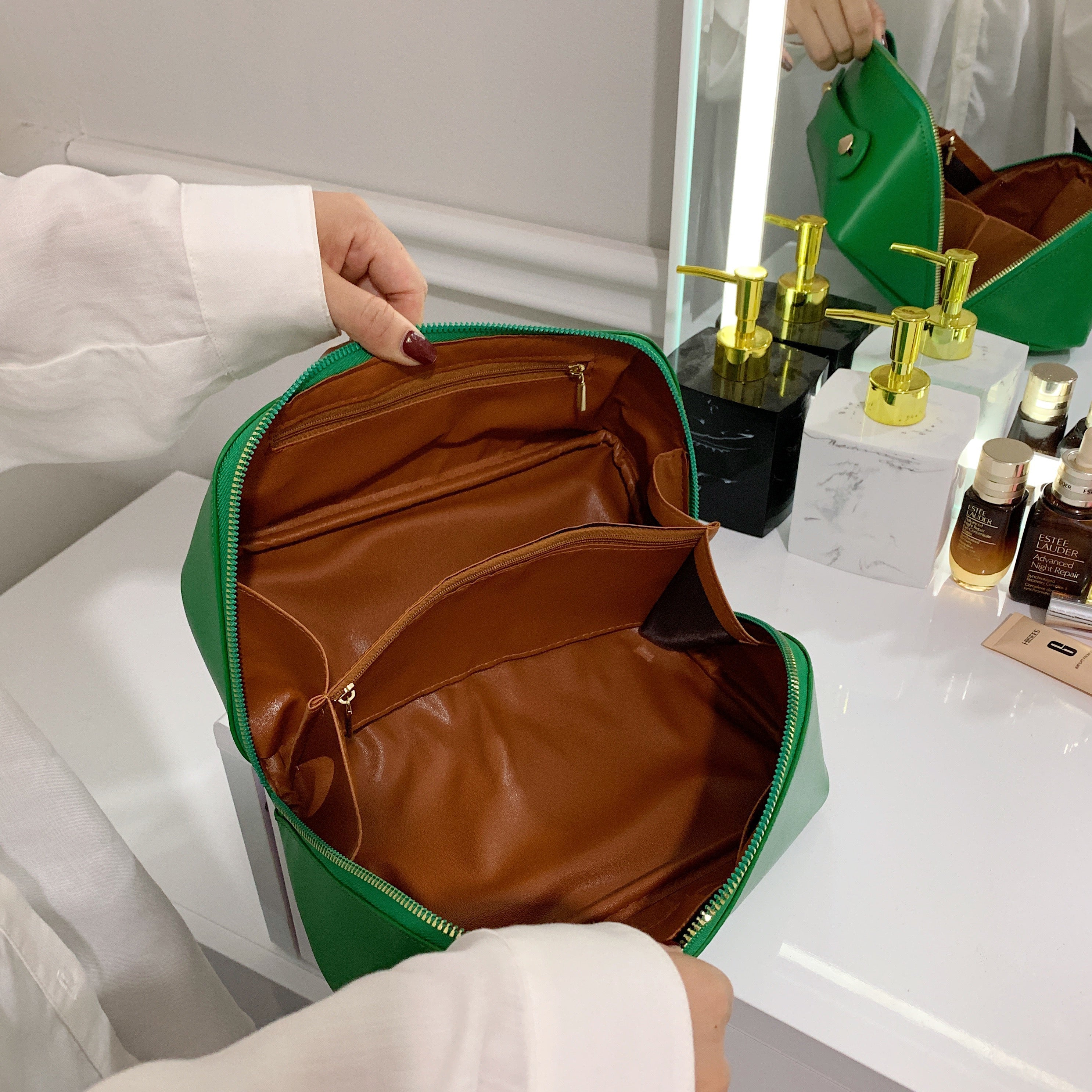 Asverra Tinah Makeup Pouch