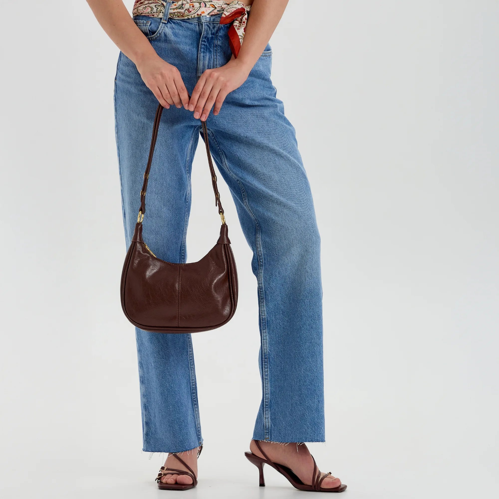 Asverra Baya Crossbody Bag