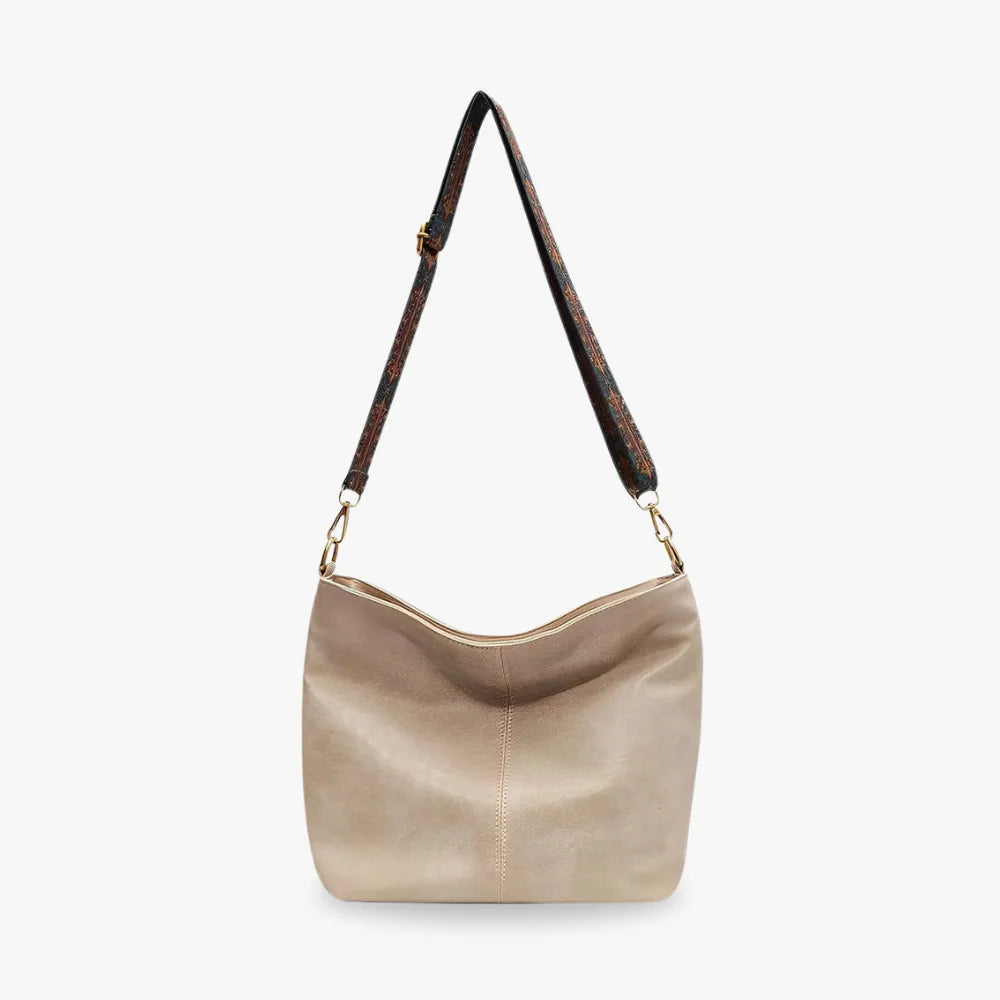 Asverra Boyah Crossbody Bag