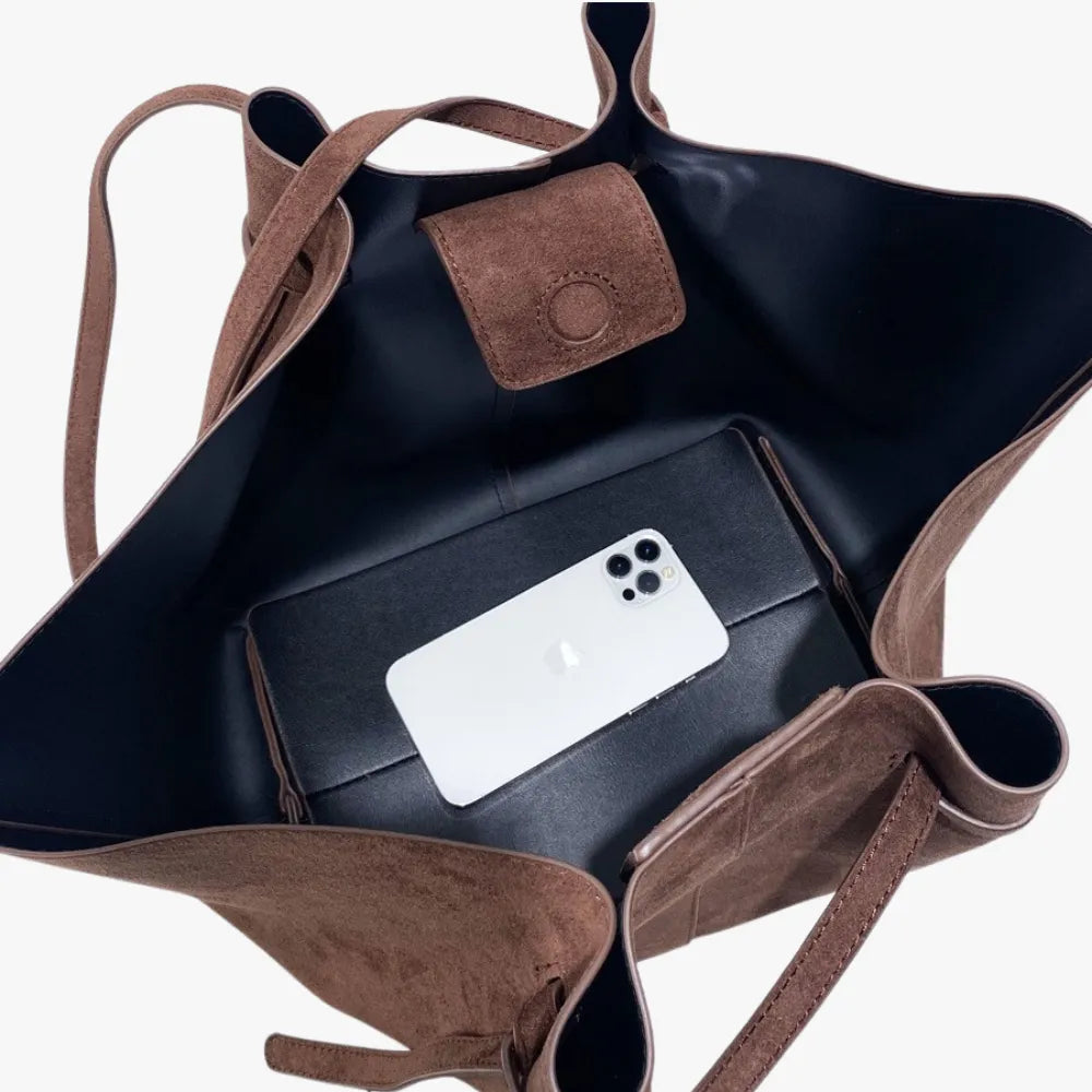 Asverra Holly Tote Bag