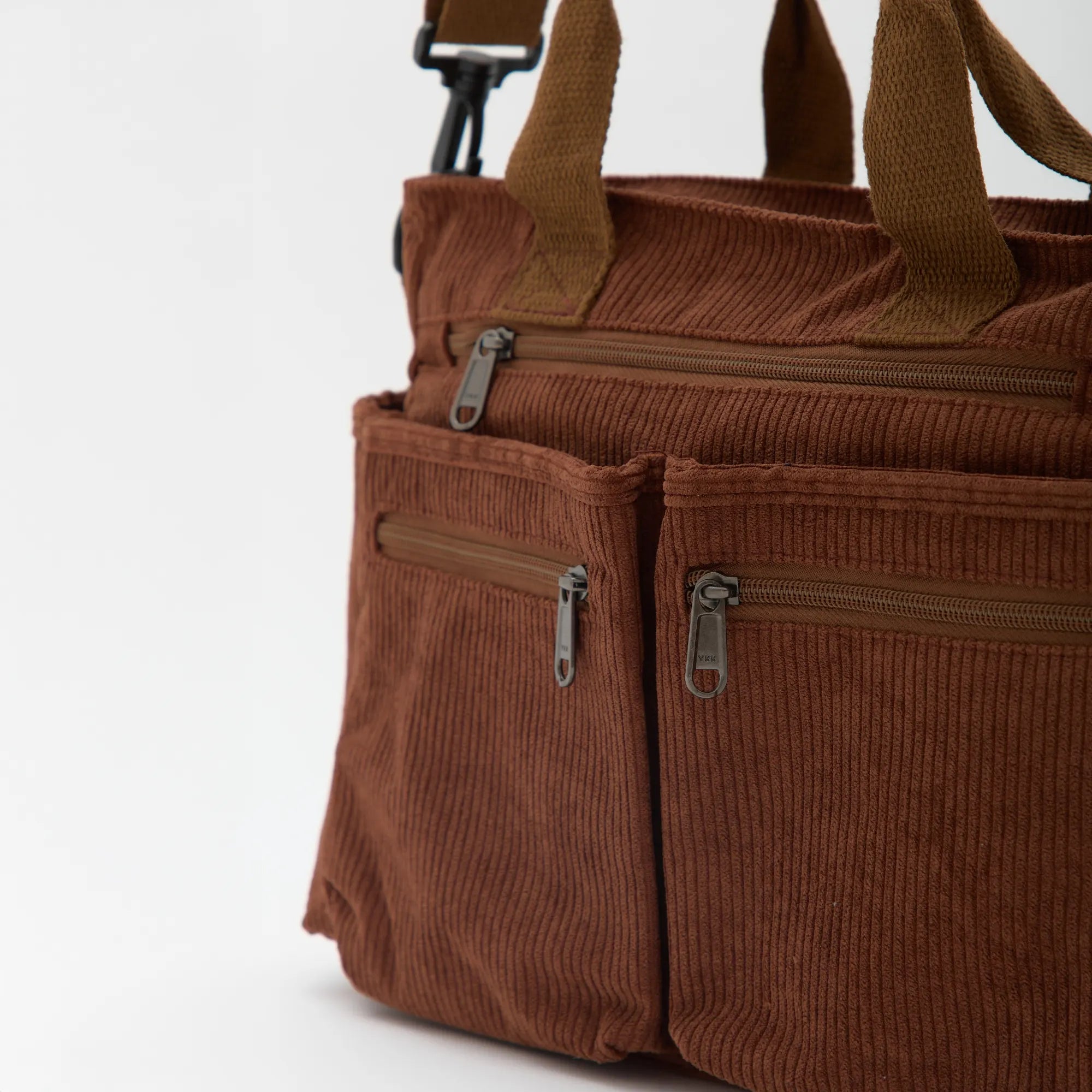 Asverra Kanna Crossbody Bag