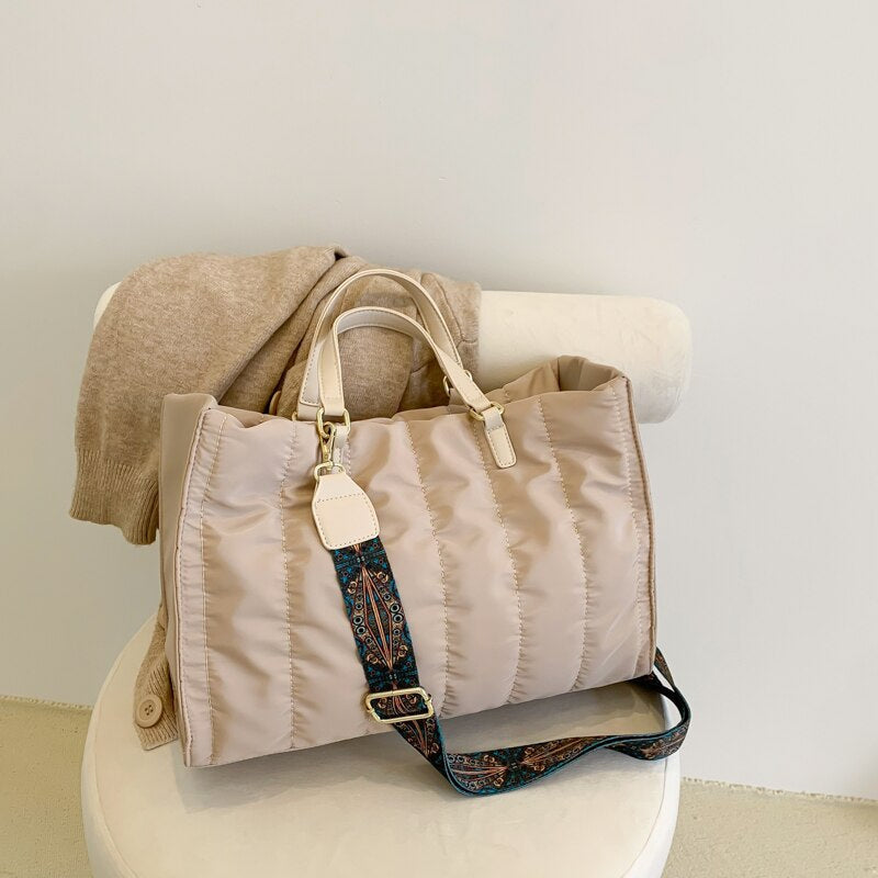 Asverra Lelah Tote Bag