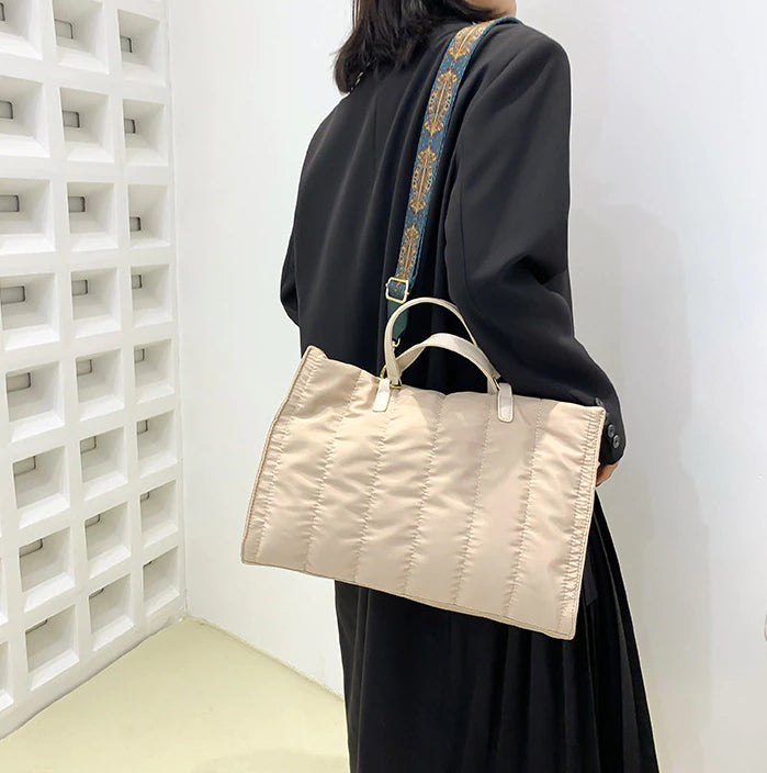 Asverra Lelah Tote Bag