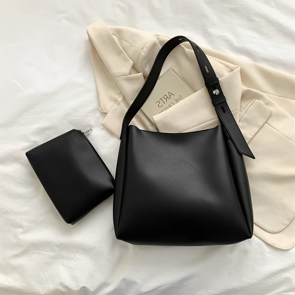 Asverra Maud Hobo Bag