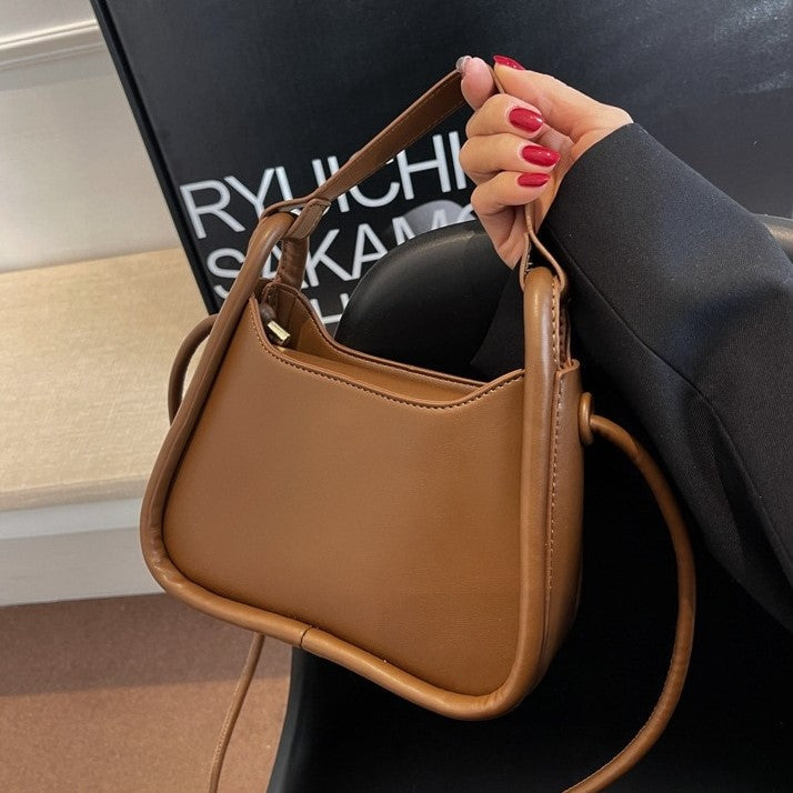 Asverra Avel Crossbody Bag