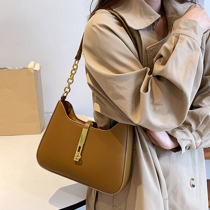 Asverra Allia Shoulder Bag