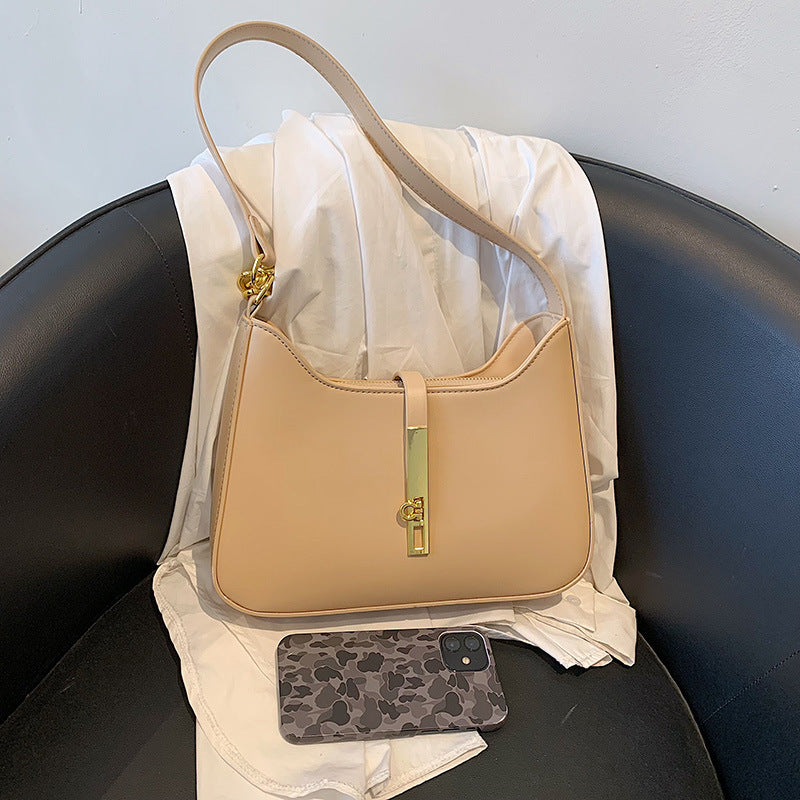 Asverra Allia Shoulder Bag