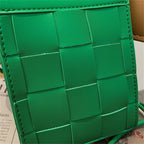 Asverra Chalise Phone Bag